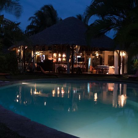 Le Zahir Lodge Ambatoloaka  Extérieur photo