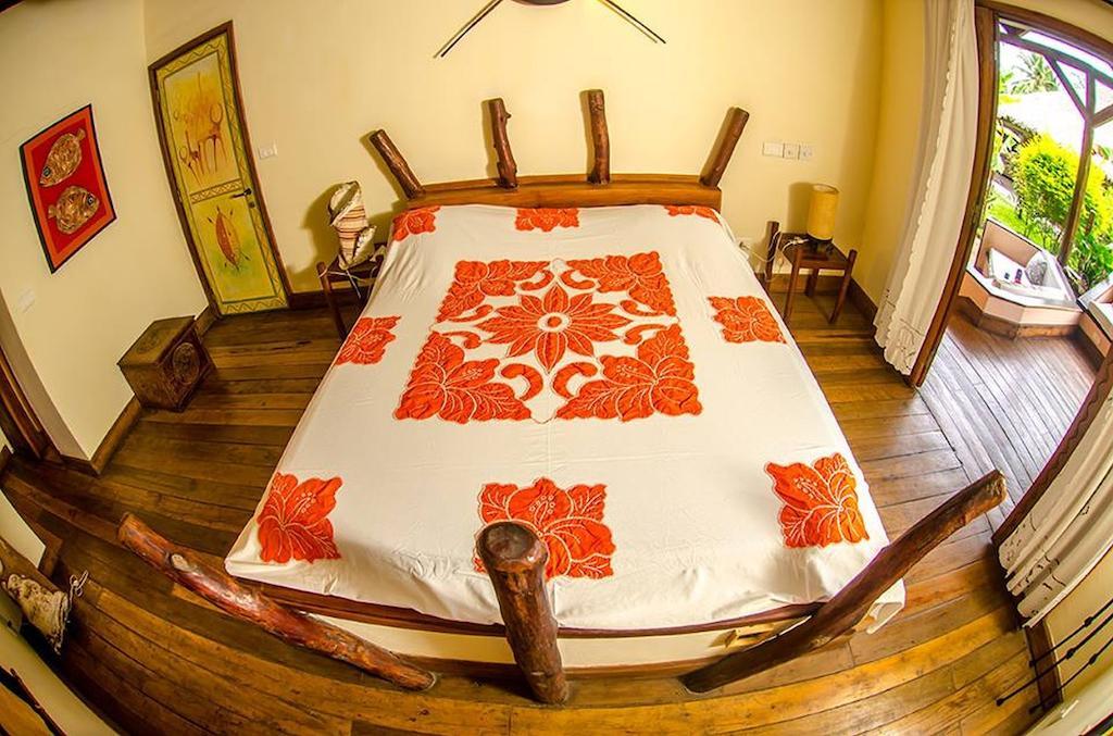 Le Zahir Lodge Ambatoloaka  Chambre photo