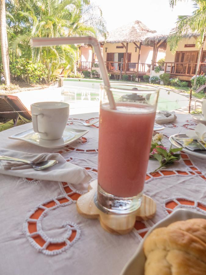 Le Zahir Lodge Ambatoloaka  Extérieur photo