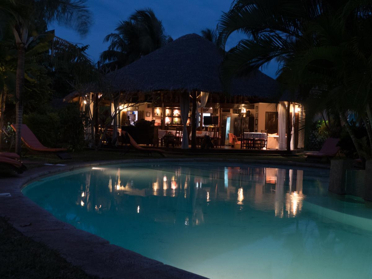 Le Zahir Lodge Ambatoloaka  Extérieur photo